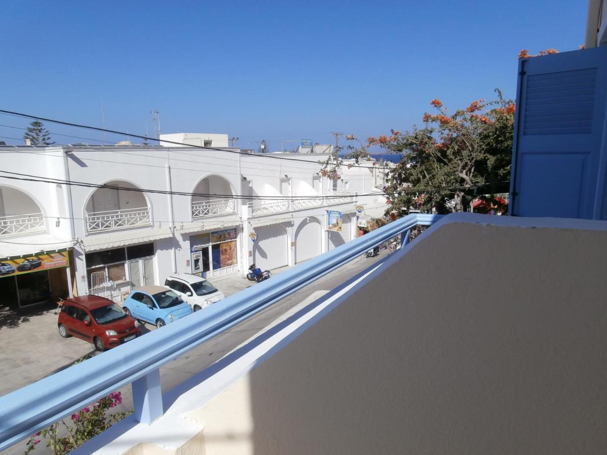 Narkissos Hotel Kamari  Bagian luar foto