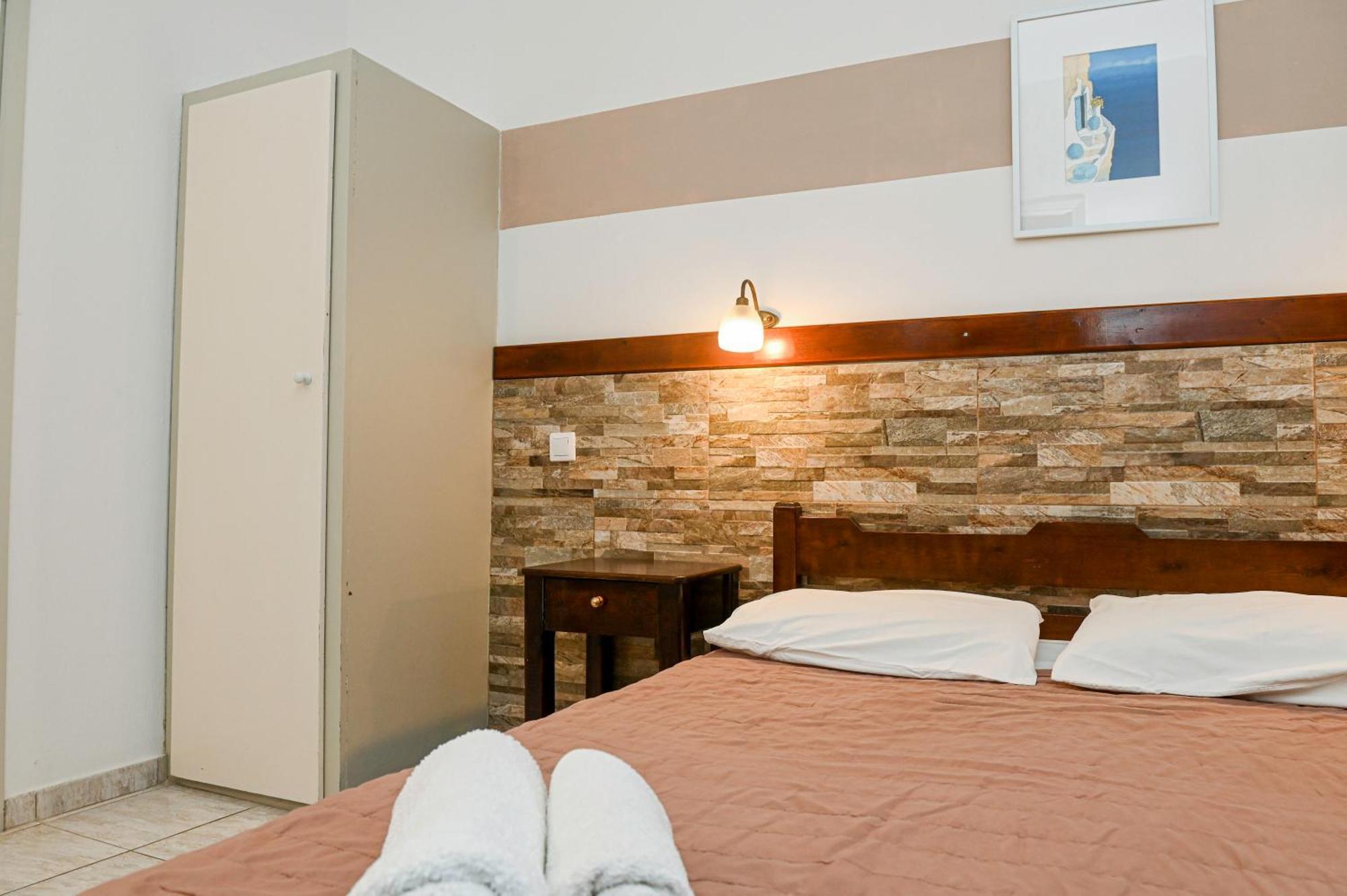 Narkissos Hotel Kamari  Bagian luar foto
