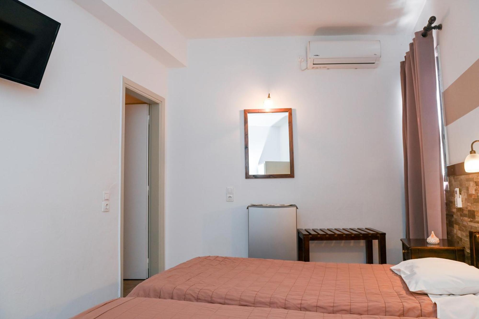 Narkissos Hotel Kamari  Bagian luar foto